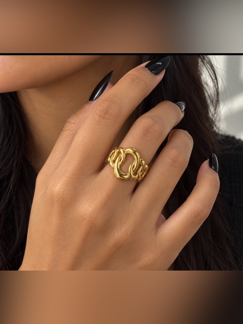 🌺𝑮𝒐𝒍𝒅𝒆𝒏 𝑸𝒖𝒊𝒆𝒕 𝑳𝒖𝒙𝒖𝒓𝒚 𝑹𝒊𝒏𝒈🌺 - Picture 2 of 6